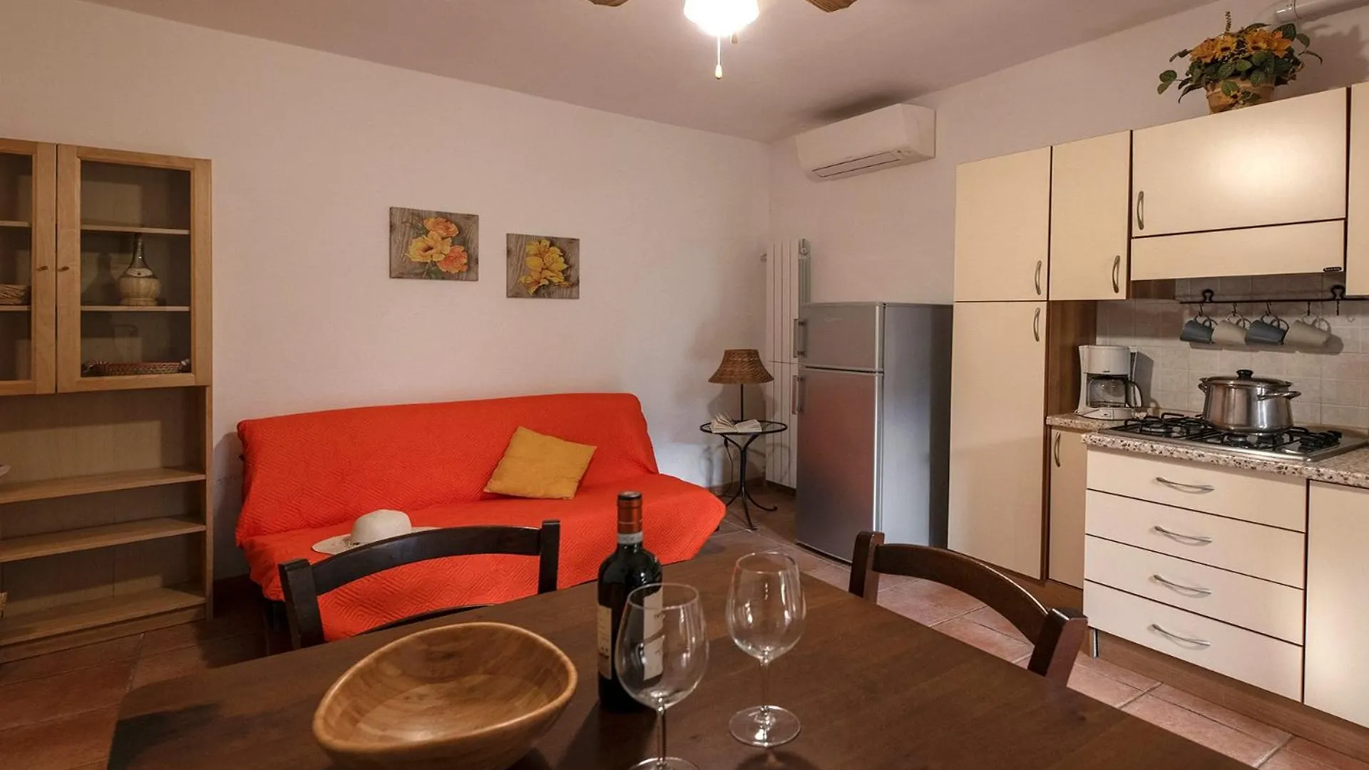 Casa Vacanze Bicchi スカルリーノ 0*,  イタリア